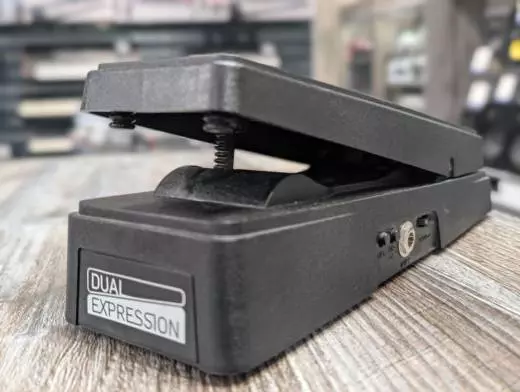 Store Special Product - Electro-Harmonix - DUAL EXPRESSION
